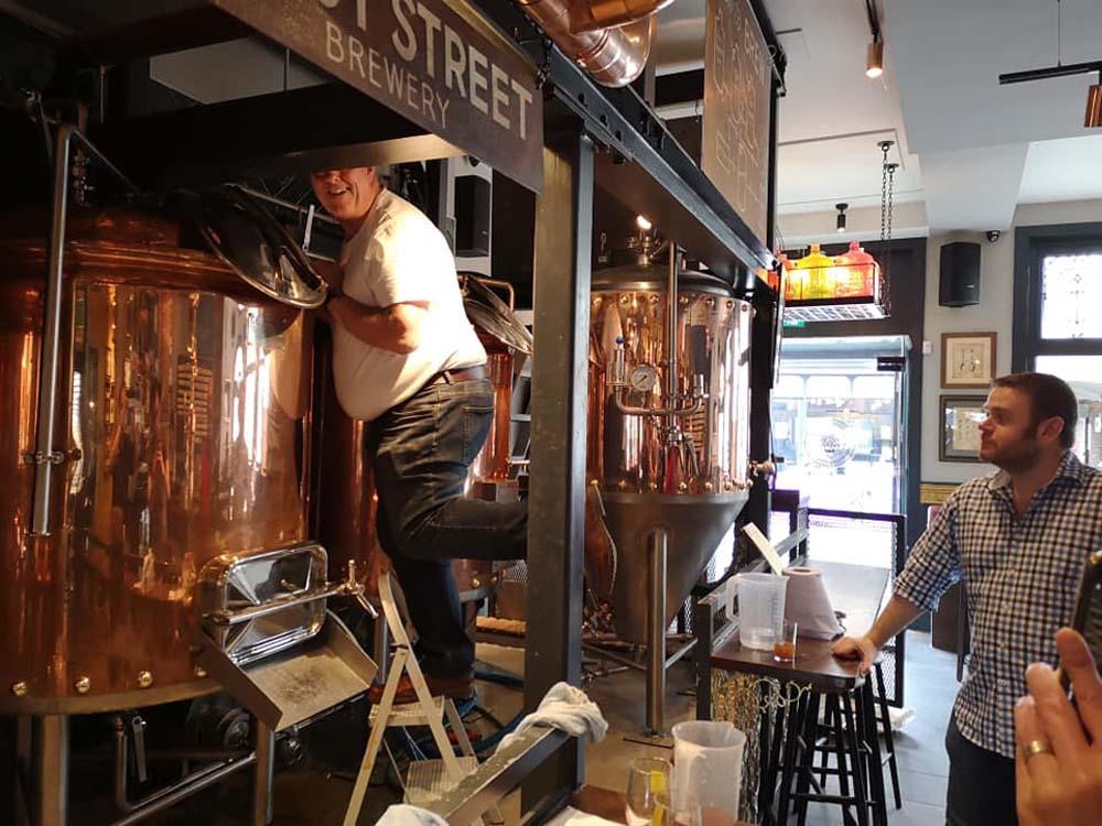 <b>3BBL Copper brewhouse</b>
